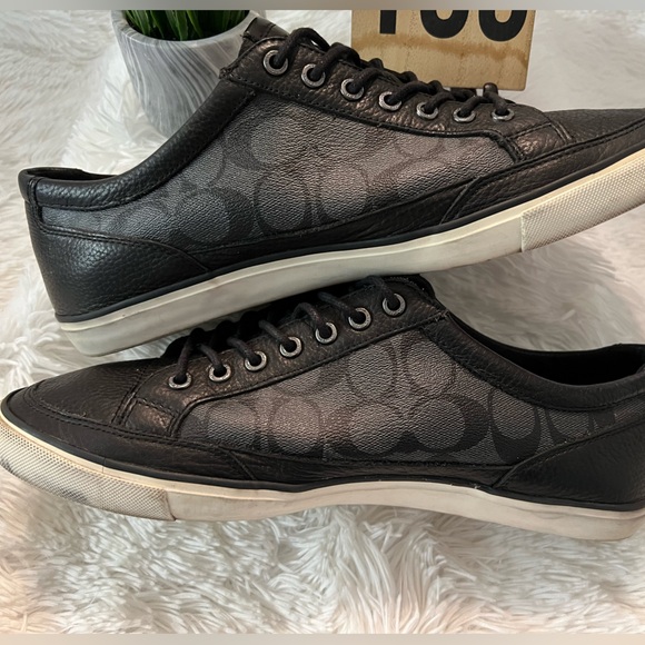 Coach Porter Lo Top Leather Signature Logo Sneakers - Picture 4 of 12